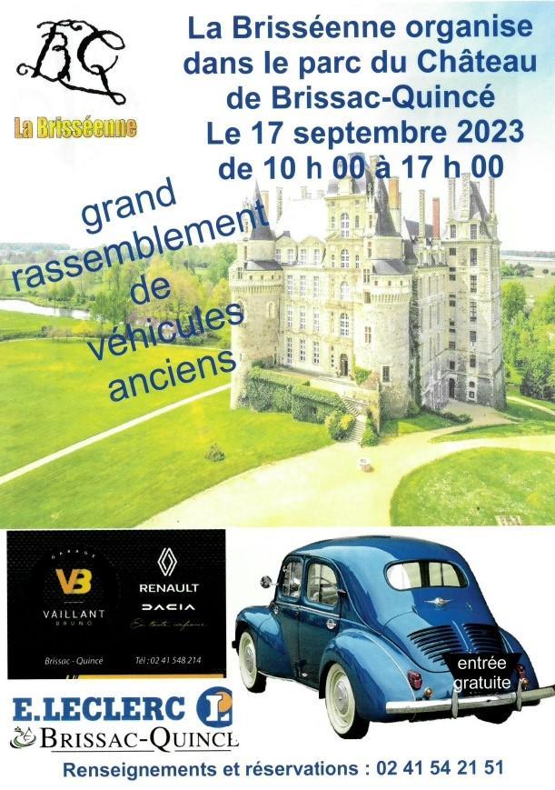Rassemblement de v&eacute;hicules anciens